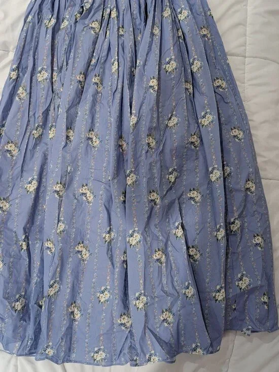 House of CB Ysabella Blue Daisy Print Stretch Cotton Midi Sundress (Regular A-C) - Picture 6 of 8